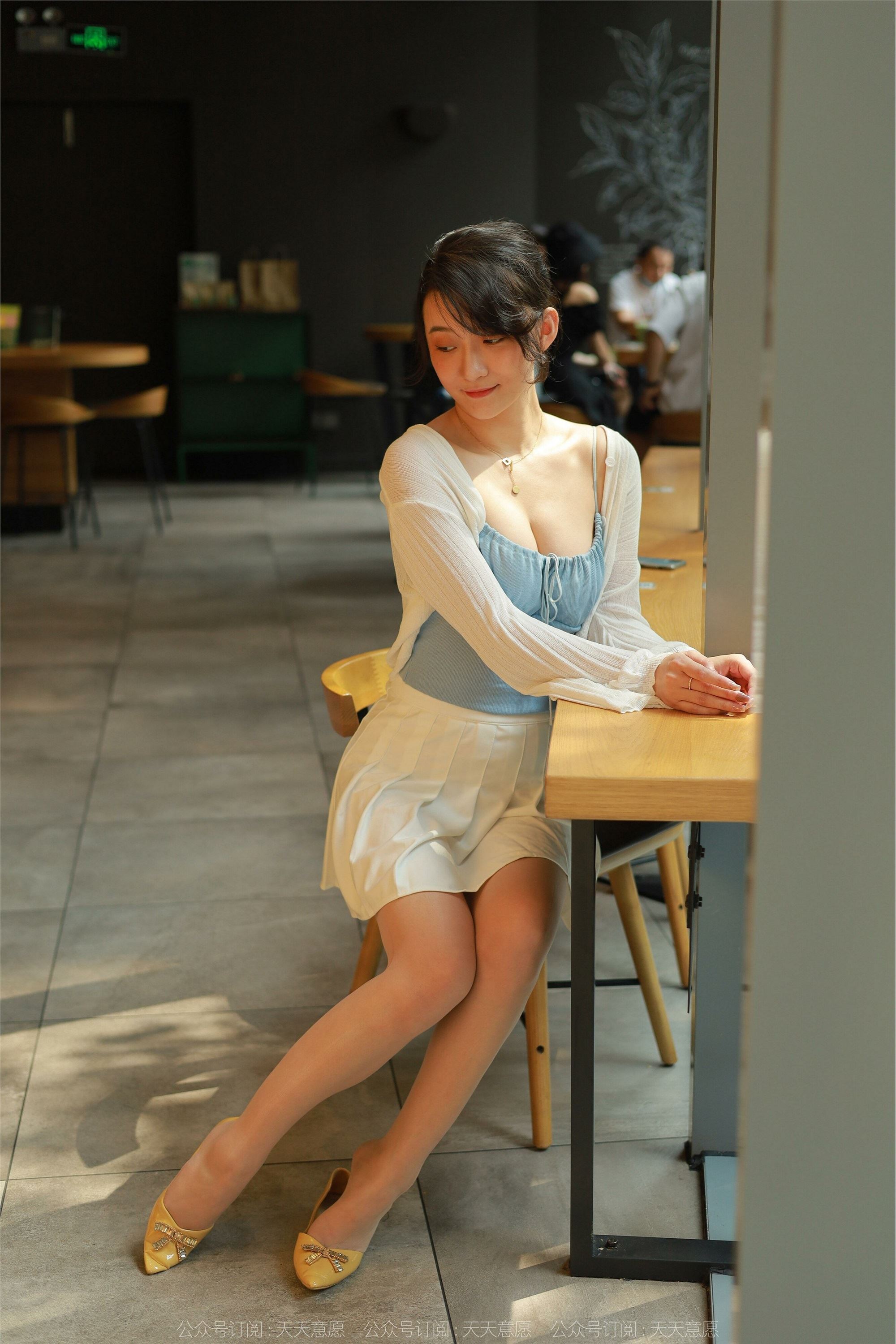 IESS异思趣向  2022.06.16 丝享家 1119：秋秋《事业线吊带》